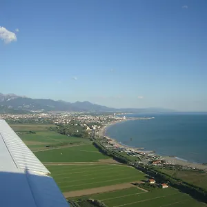 Marina Marina Di Carrara